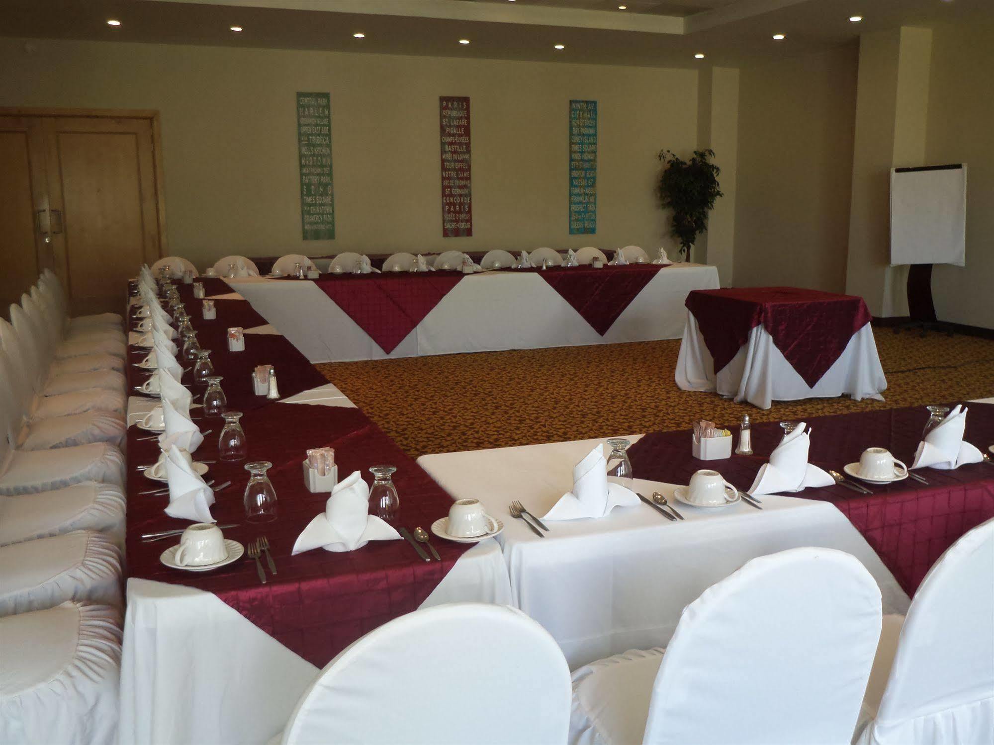 Hotel Real De Minas Bajio 레온 외부 사진